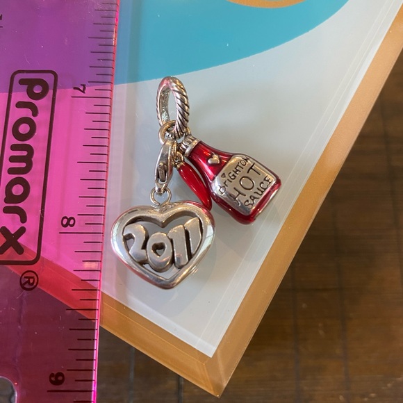 🌸Brighton Hot Sauce Charm /2011 - Picture 4 of 5